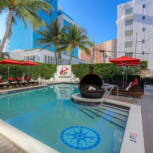 Red South Beach - Photo Gallery 1
