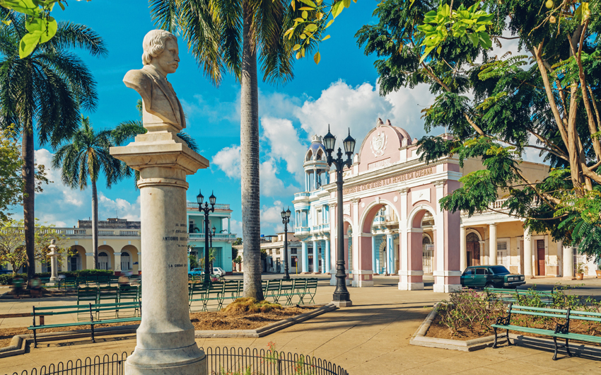 Parque Marti in Cienfuegos 
