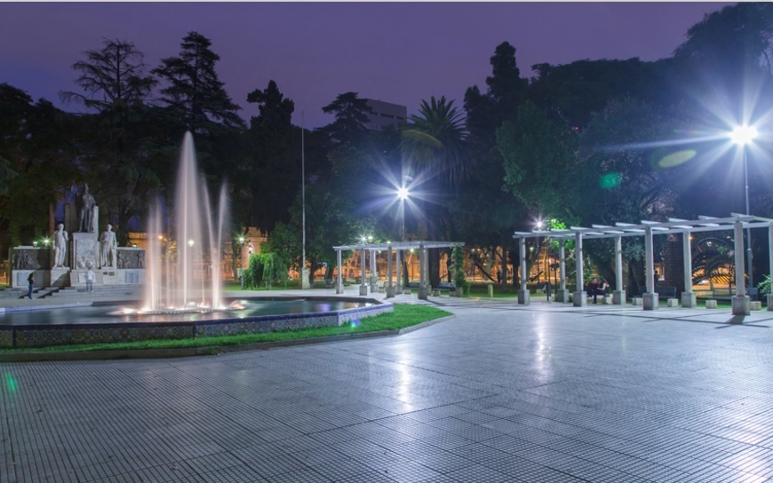 Plaza Italia in Mendoza 