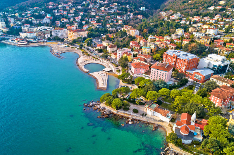 Plitvice Lakes | Opatija | Postojna | Bled
