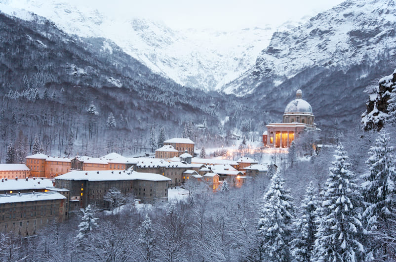 ITALY IN TWO ACTS: FROM THE PASSION OF SORDEVOLO TO THE ETERNAL CITY