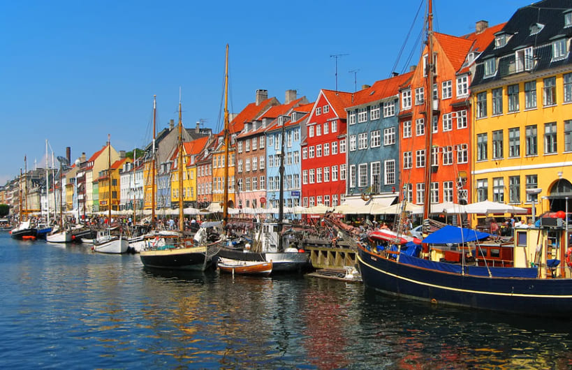 THE SCANDINAVIAN CAPITALS